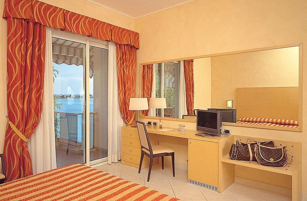 Hotel Continental Wellness & Spa Sirmione